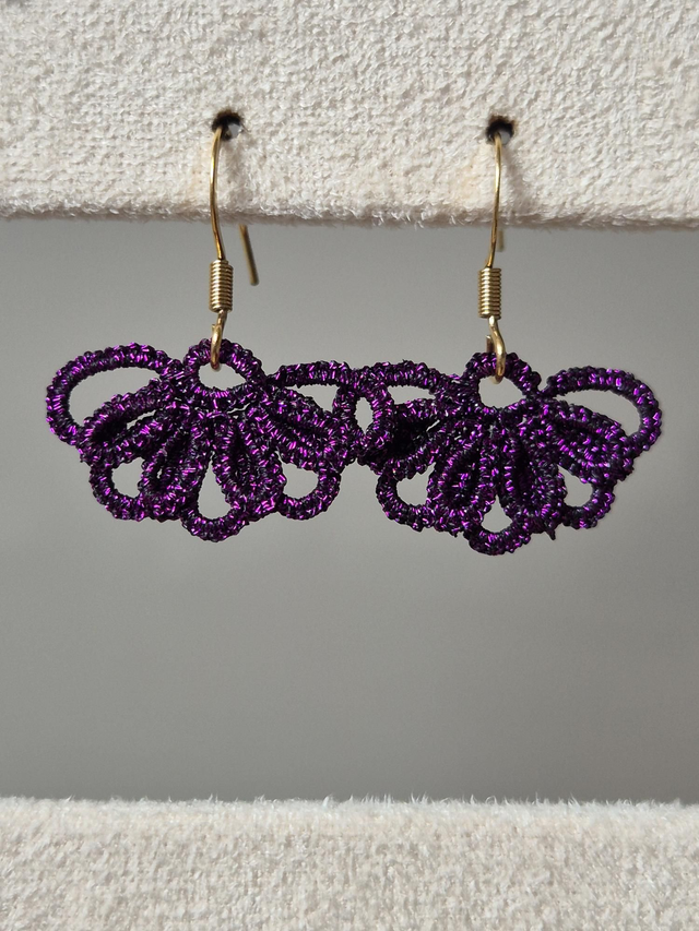 Boucles d'oreille en dentelle Ophélie - fil métallisé sans perle