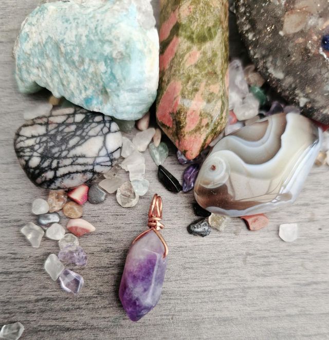 Fluorite pendant small 