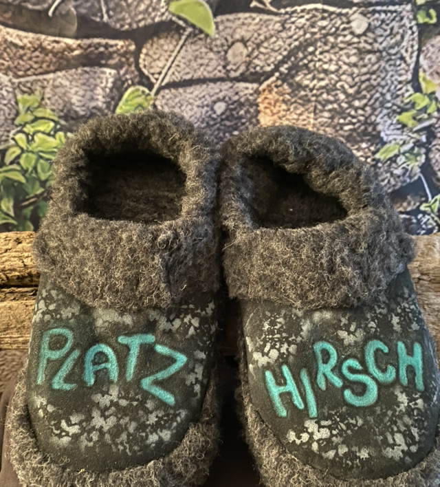 Lammfell Hausschuhe PLATZHIRSCH