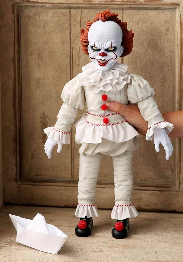 IT Pennywise Soft Bodied Mega Scale Figure