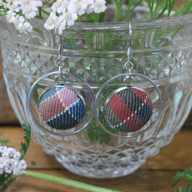 Boucles d&#039;oreilles pendantes Gordon red muted