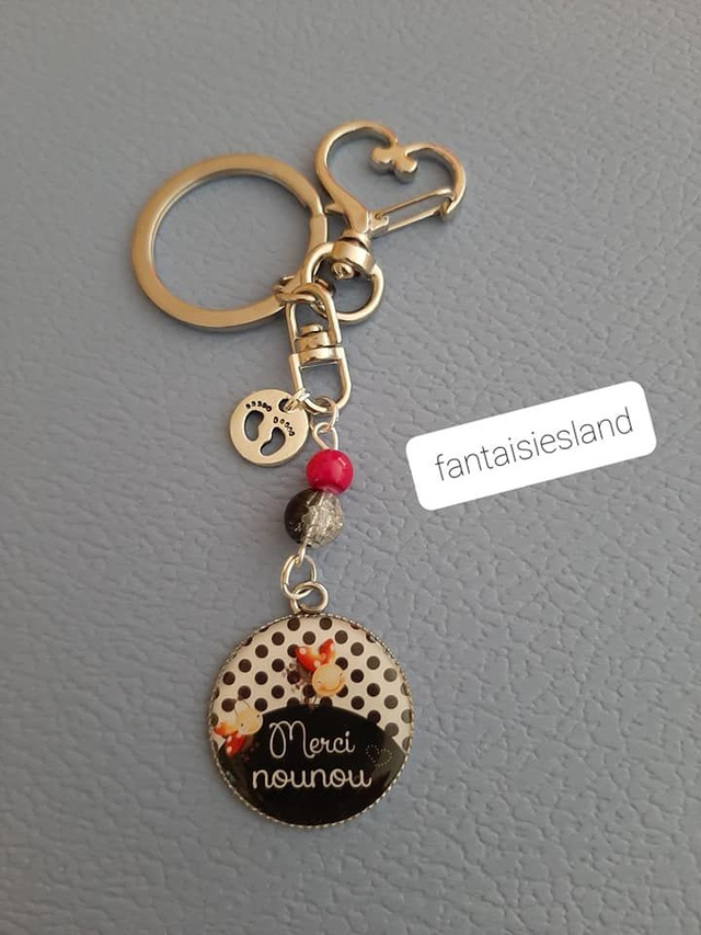 Accroch-clés argenté - Merci Nounou
