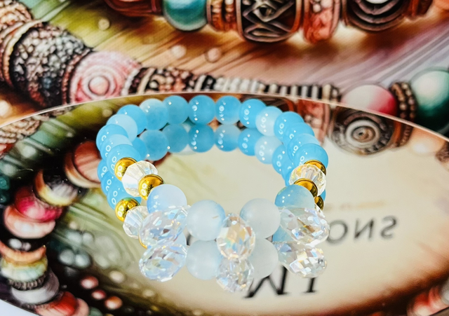 Blue Aurora Armband – Blauwe Kralen &amp; Kristallen Charms