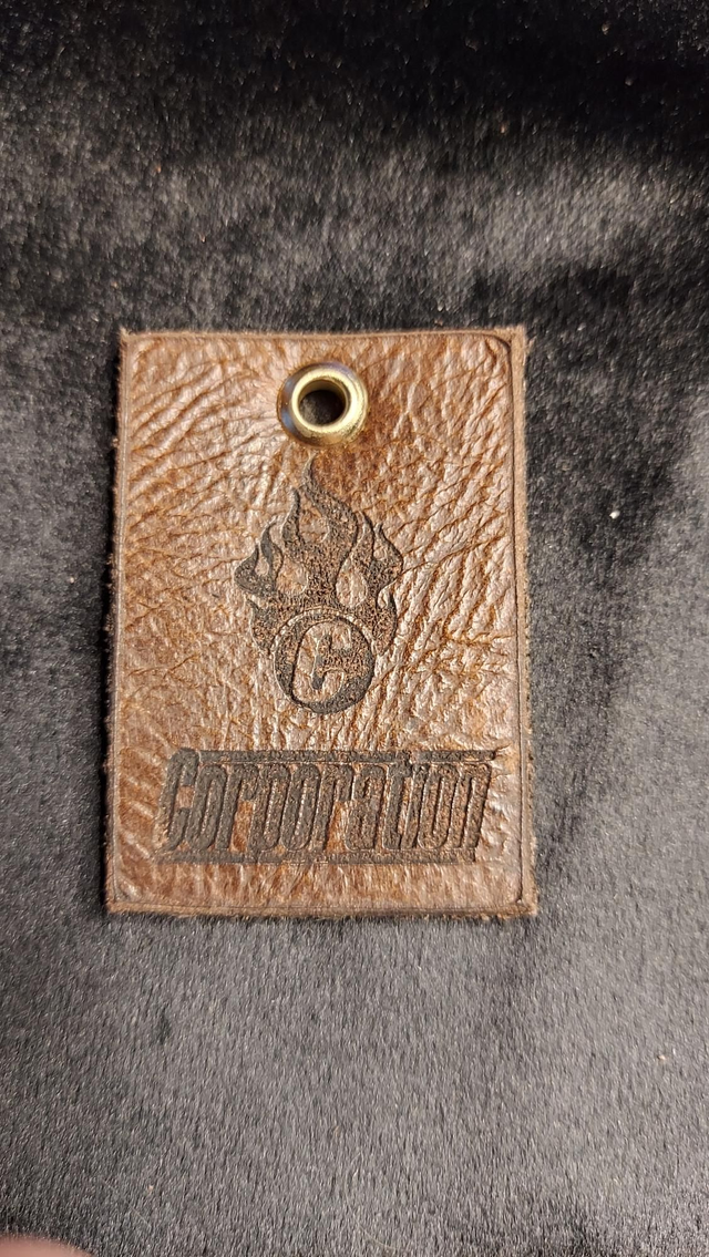 095 / 100 2nd Limited Edition Genuine CORP SOFA Leather Keyring