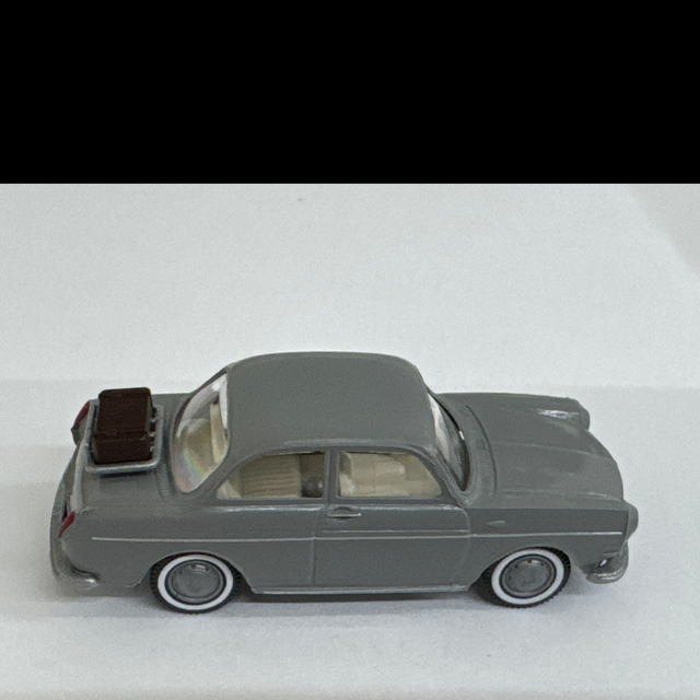 VW 1600 grau Wiking 1:87