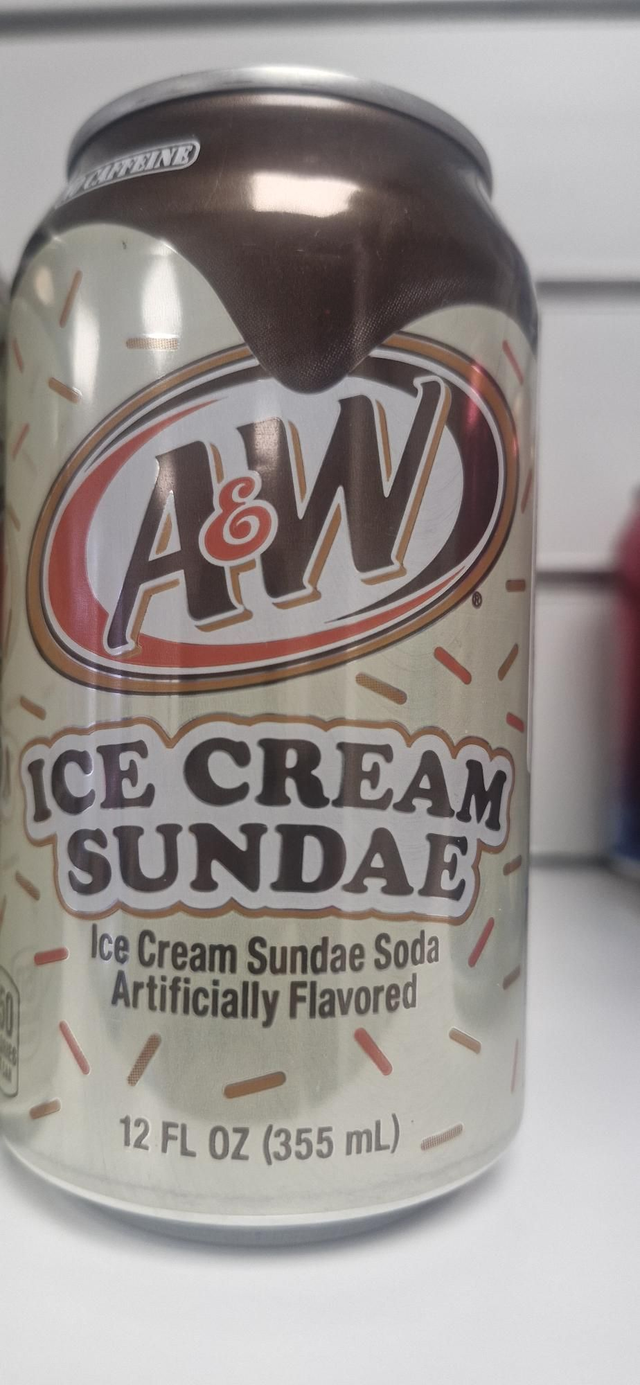 Soda ici cream sundae