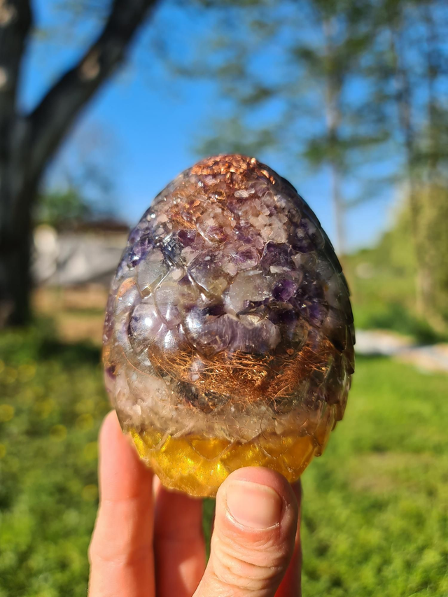 Oeuf de dragon Améthyste 