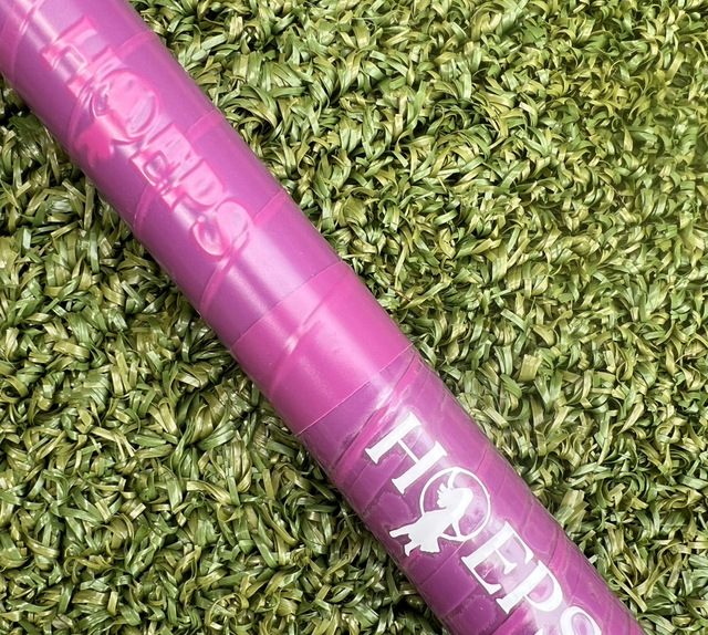 Subtiele tekst of symbolen onder tape