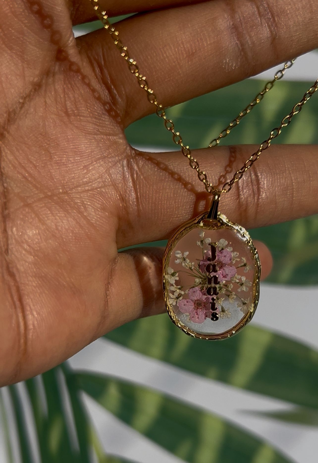 Collier Rosea