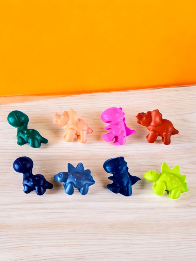 Dinky Dinosaur Crayon Set