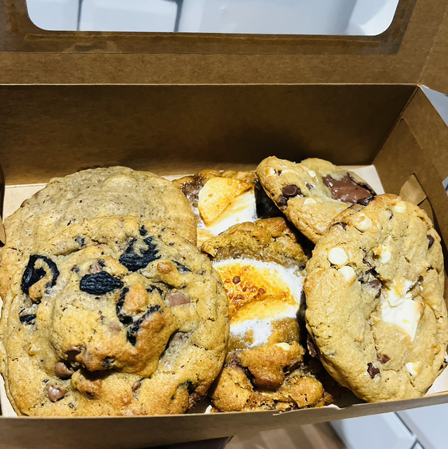 Medium dessert platter 