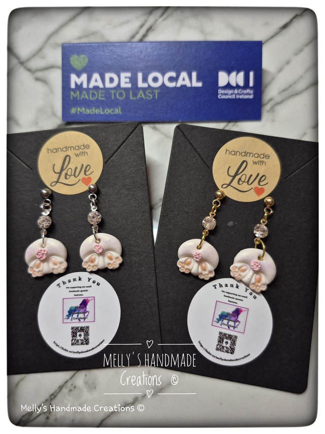 Bunny Bums dangle earrings 