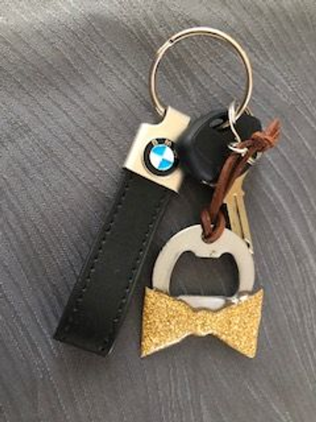 Porte clés décapsuleur 