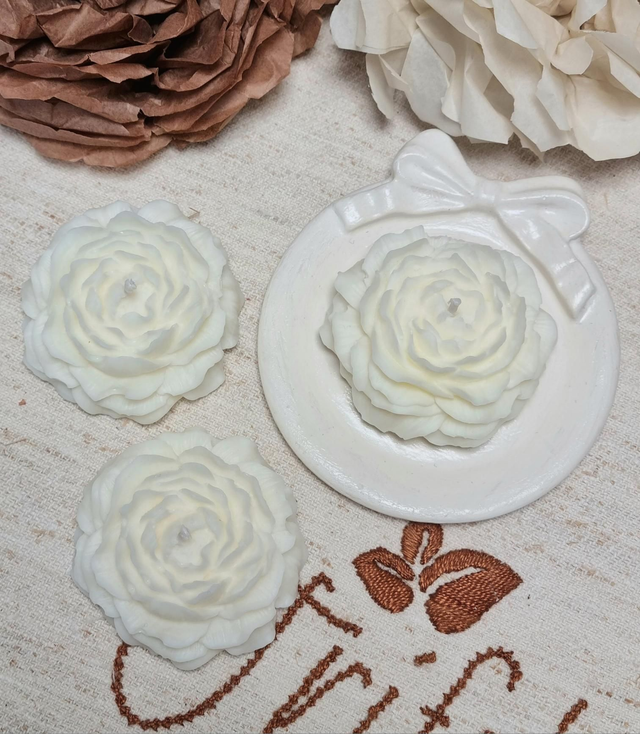 Candela profumata "Peonia" (diametro 6cm)