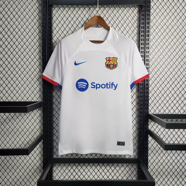 Barca 23/24 away kit 