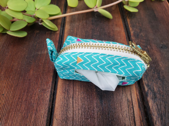 Pochette pour sacs à crottes