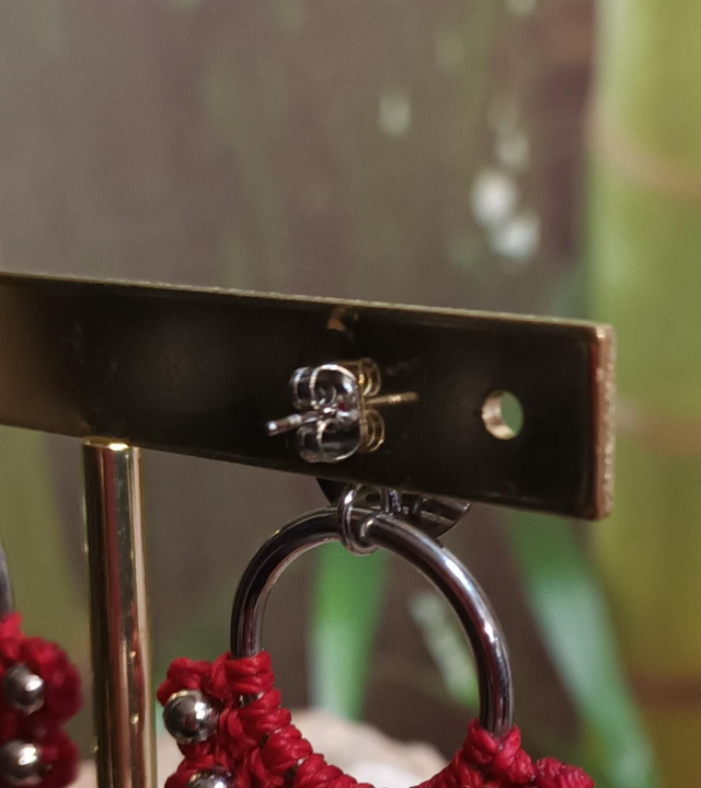 Boucles d'oreilles en micro-macramé