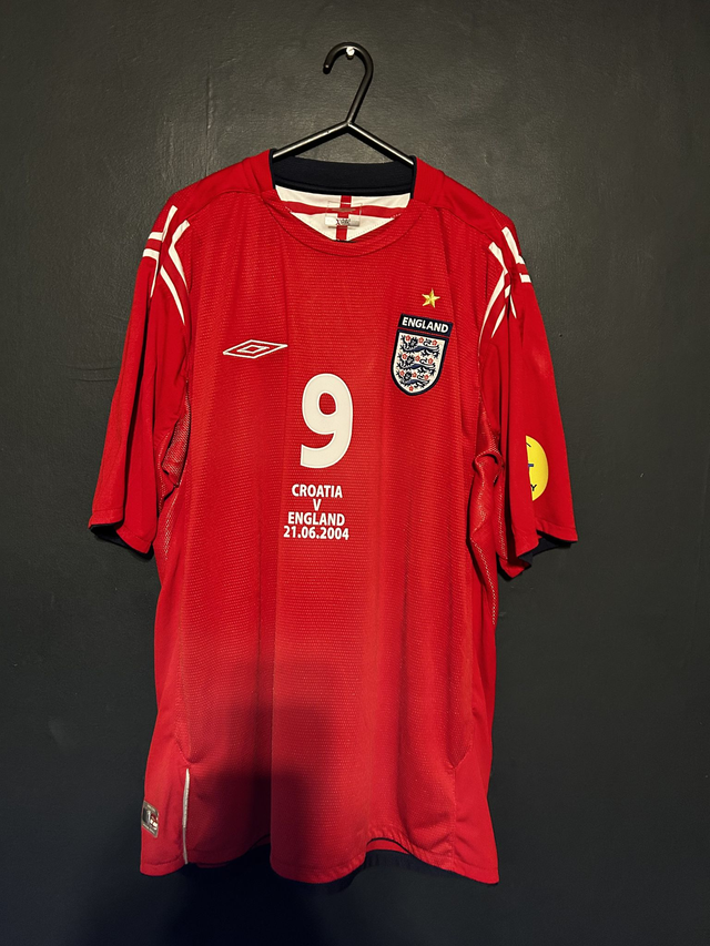 (XL) England 2004 Away / ROONEY 9 (Croatia Match Detail) 