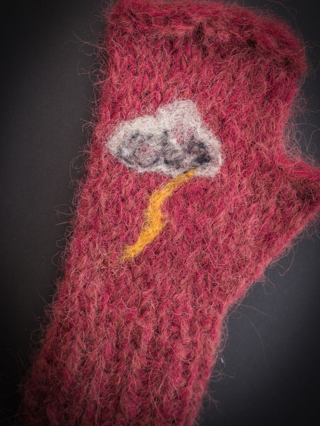 Mitaines Tatouées - L'orage et le cerf-volant