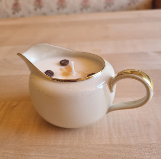 Kerze im Milchkännchen - Unikat