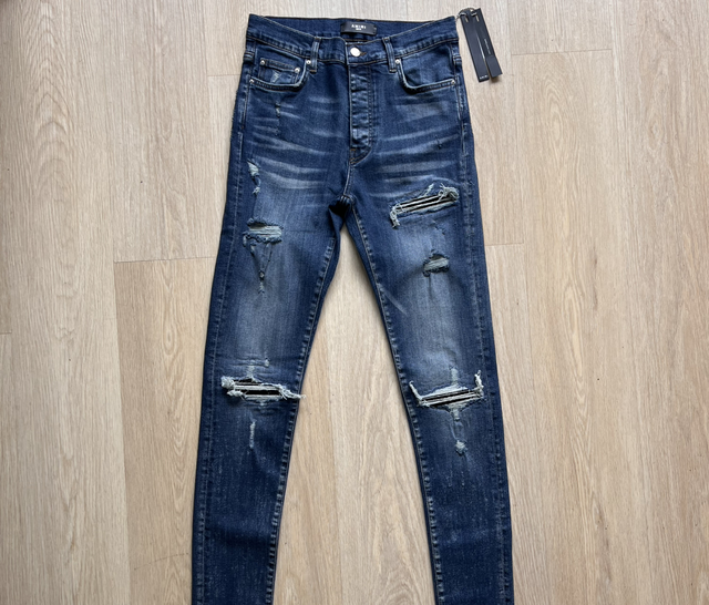 Amiri Jeans size 33 NEW
