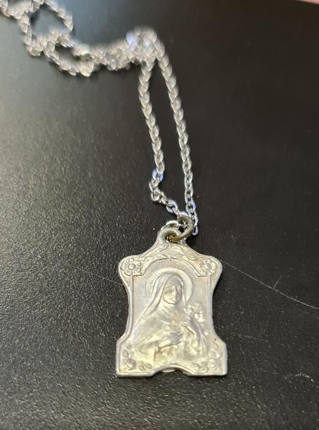 Médaille sainte Thérèse 