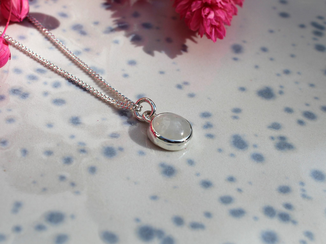 Anhänger Mondstein 5