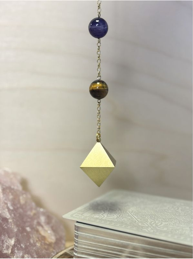 Pendule Lumière Jocelyne Fangain