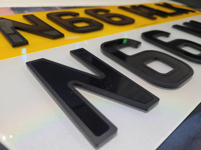 3mm Gloss Black 4D with Matte Black Outline