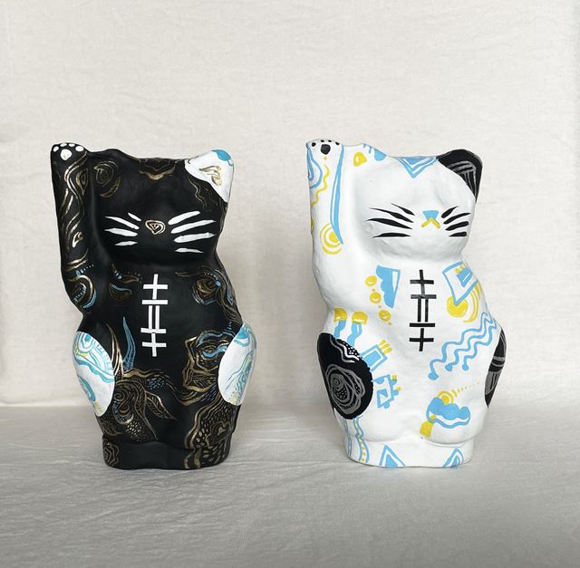 Fortune Cats - A pair 