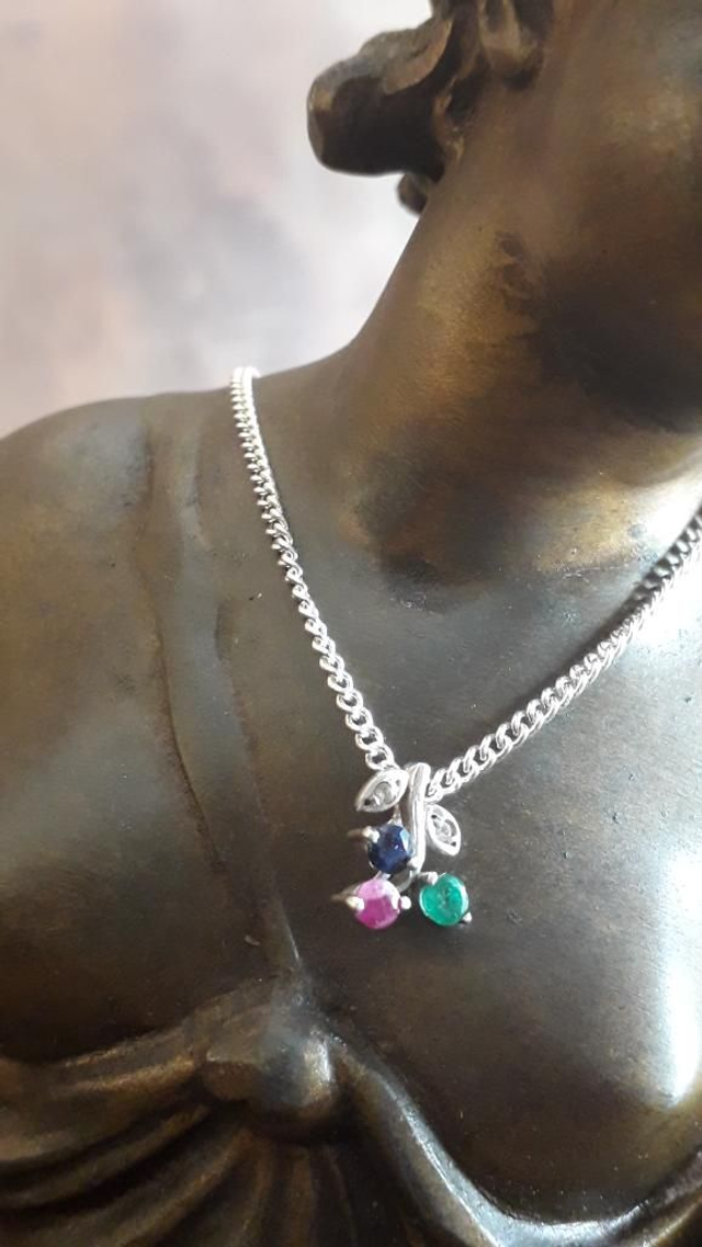 Pendentif émeraude, rubis, saphir, argent 925