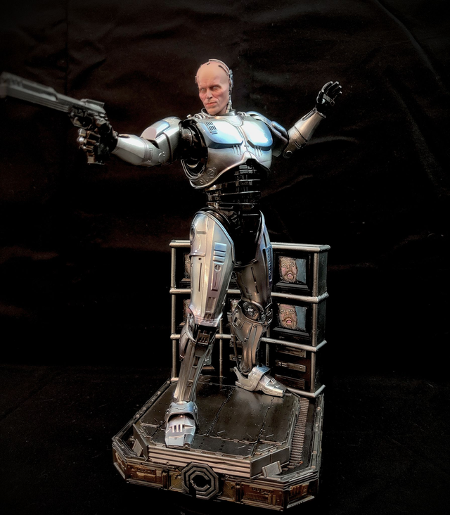 STATUE ROBOCOP 1/8e