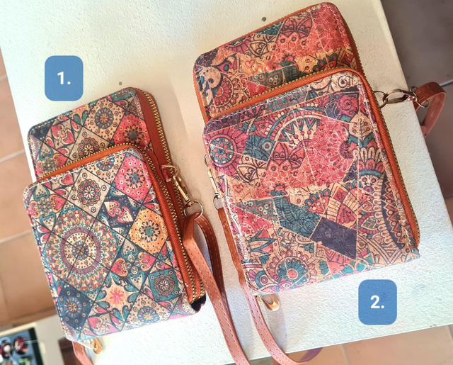 Porte-monnaie en liège imprimé à porter en bandoulière ou pas (bretelle amovible en similicuir camel) à choix