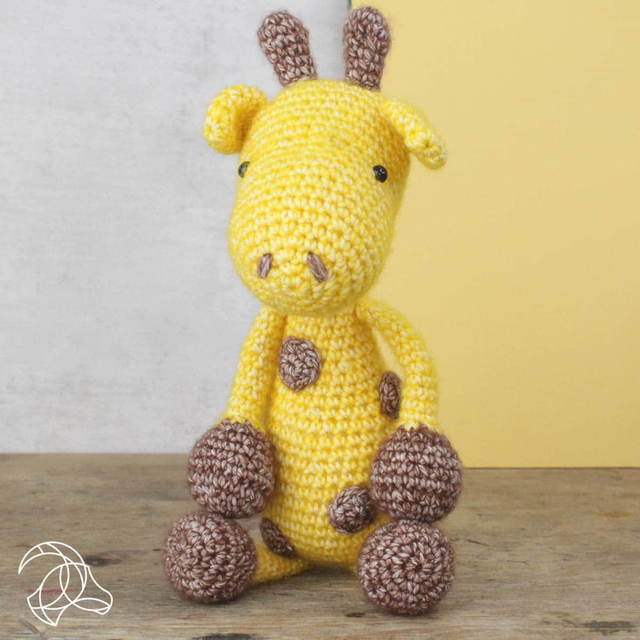 Häkelset Giraffe George