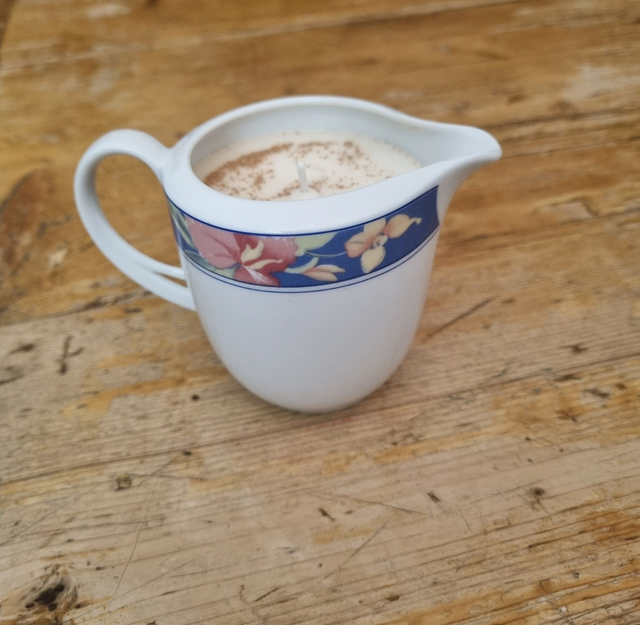 Kerze im Milchkännchen - Unikat