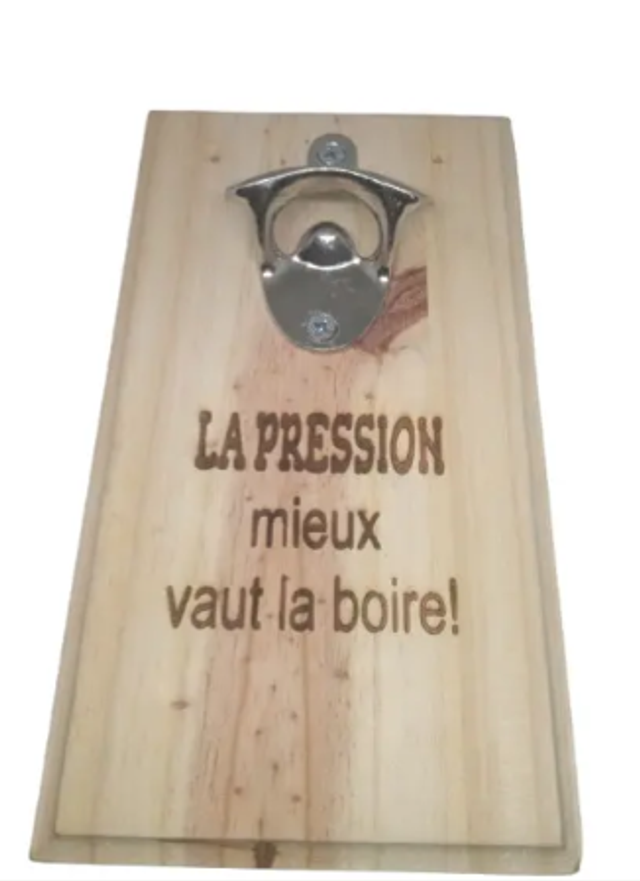Décapsuleur Mural Personnalisable – Bois de Pin