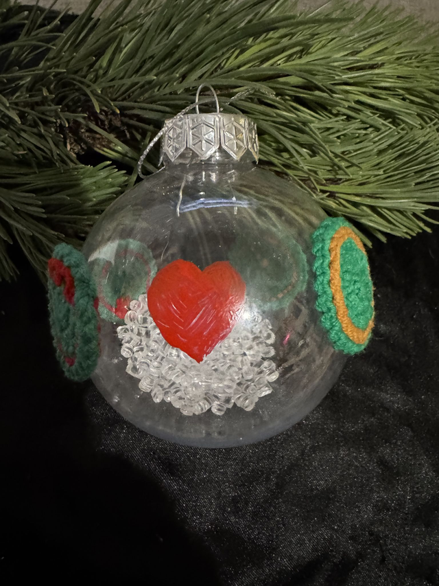Croche Bauble