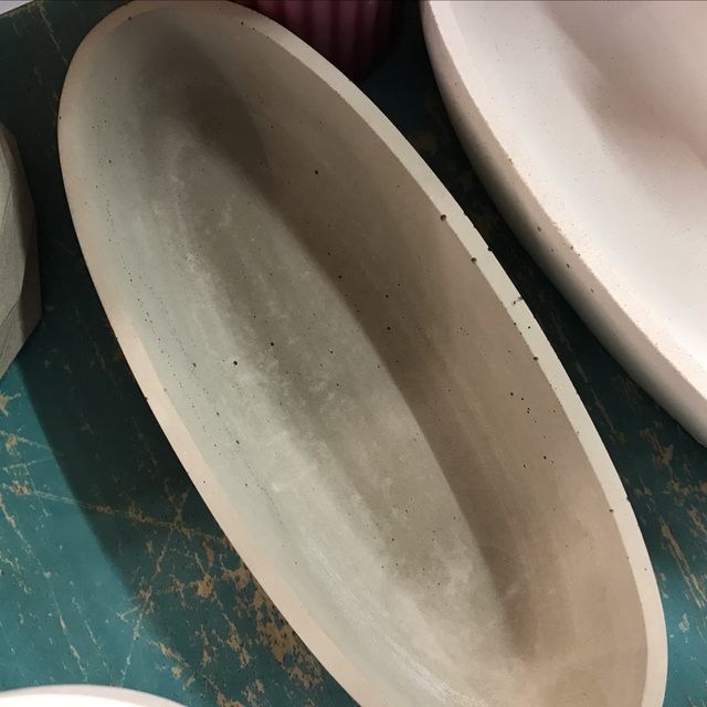 F66 Schale lang, klein, grau 