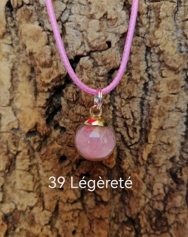 Collier Boule 039
