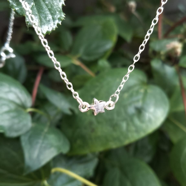 Tiny Star Choker