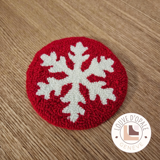Mug rug - Flocon rouge