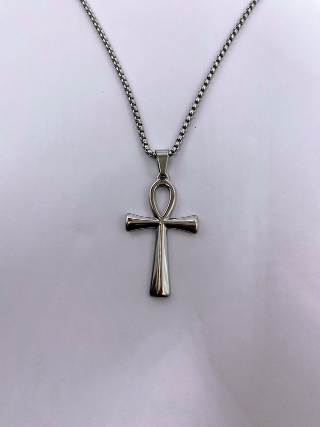Chaine pendentif Croix de Vie 