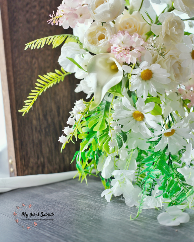 Pre-order | Cloud Dancer | Daisy Teeardrop artificial bouquet | Wedding Bouquet