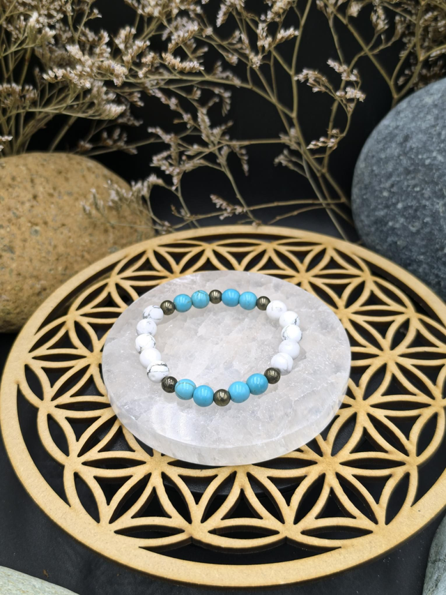 BP.014 Bracelet howlite bleue et blanche et pyrite 