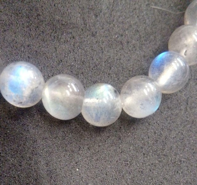 Perle de labradorite 