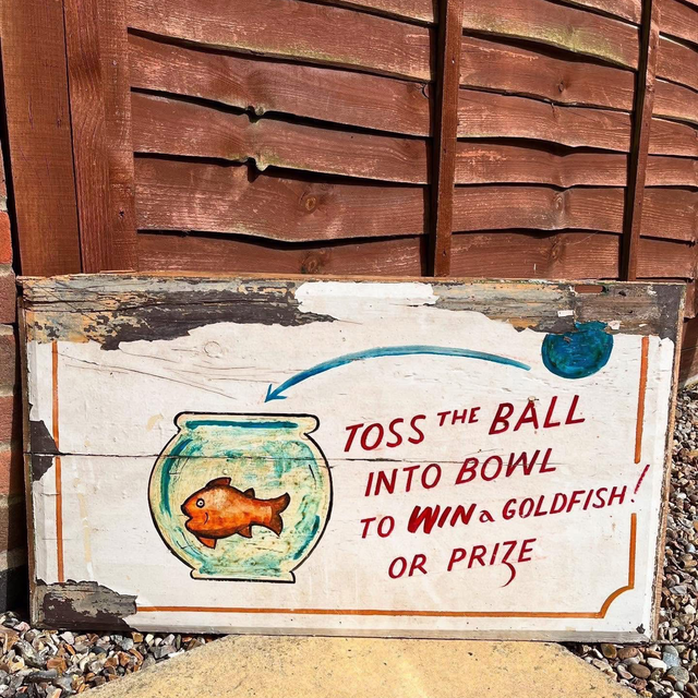 “Toss The Ball Into Bowl To WIN A Goldfish Or Prize” Carnival Game Showman’s Advertising Sign