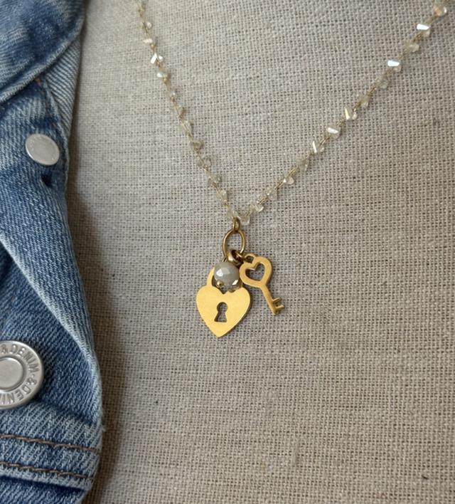 Collier cadenas et clé 