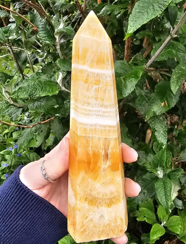 Large Orange Banded calcite tower 603g 18.5cm
