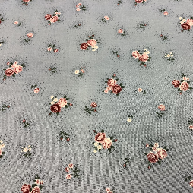 35 cm Patchworkstoff „Emily Roses“