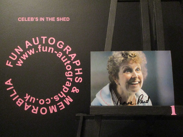 Anne Reid Authentic Autographed 6x4 Photograph (1)